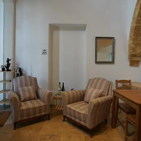 Large Kamara * 니코시아